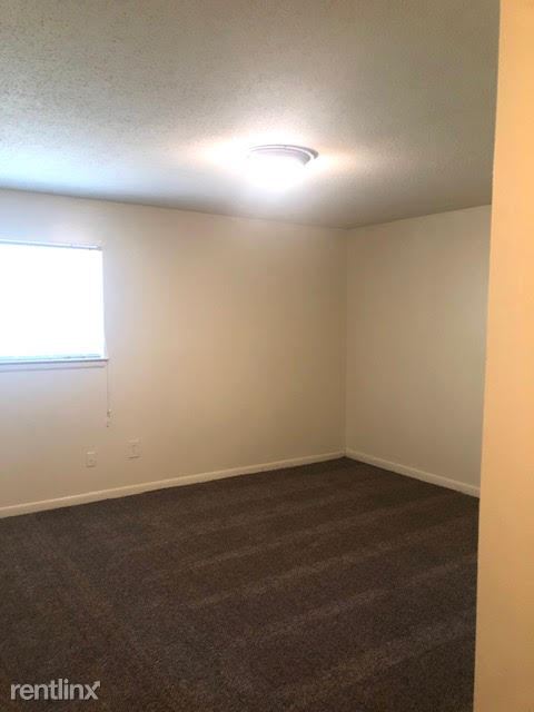 Building Photo - 2 br, 2 bath Apartment - Mendenhall Gardens