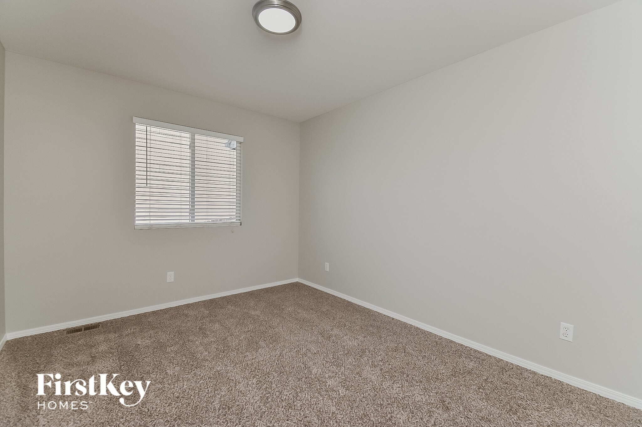 Building Photo - 5322 Bradley Cir