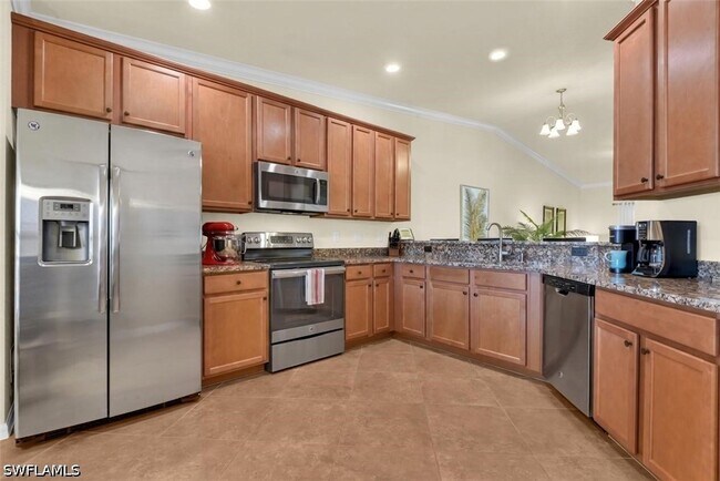 Building Photo - 9528 Avellino Wy