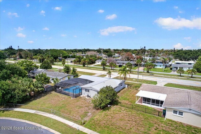 Building Photo - Merritt Island Pool Home