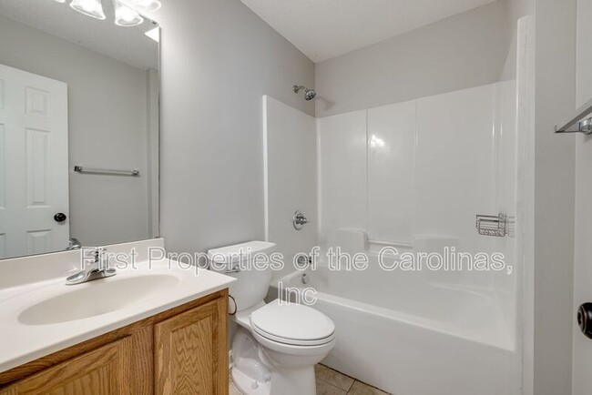 Building Photo - 1111 Quail Haven Dr