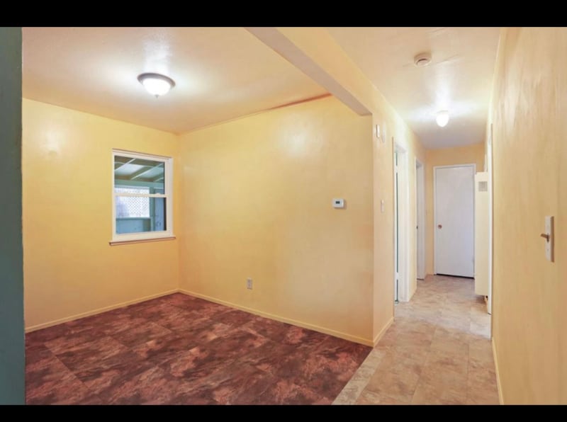 Building Photo - 2025 Ellison Dr