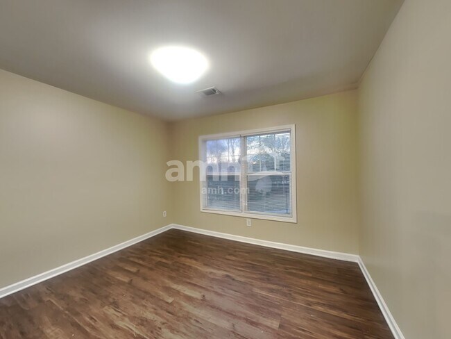 Building Photo - 2551 Fieldview Way