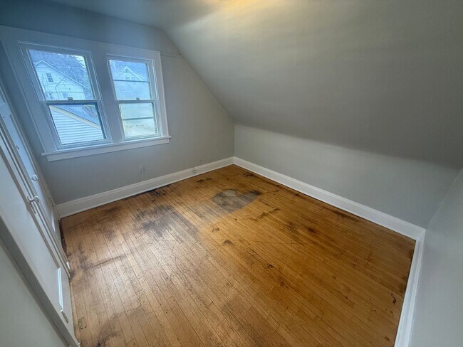 Building Photo - 2639 N 55th St