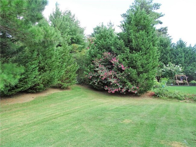 Building Photo - 3485 McClure Woods Dr