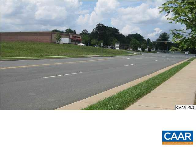 Building Photo - 156 Villa Circle
