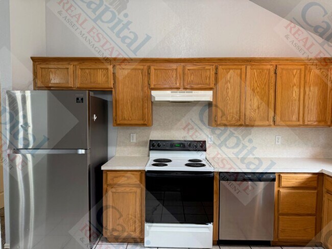 Building Photo - 1720 Briarcreek