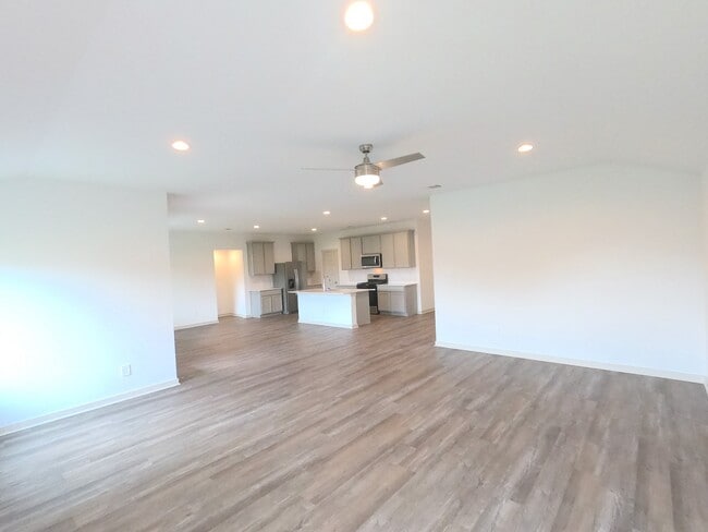 Building Photo - 1119 Hyde Lk Ln