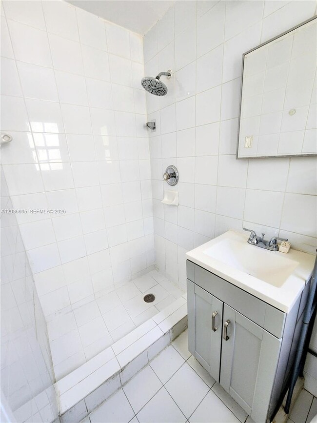 Building Photo - 235 NE 77th St