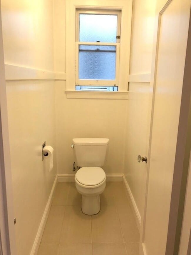 Building Photo - NML5816-20G