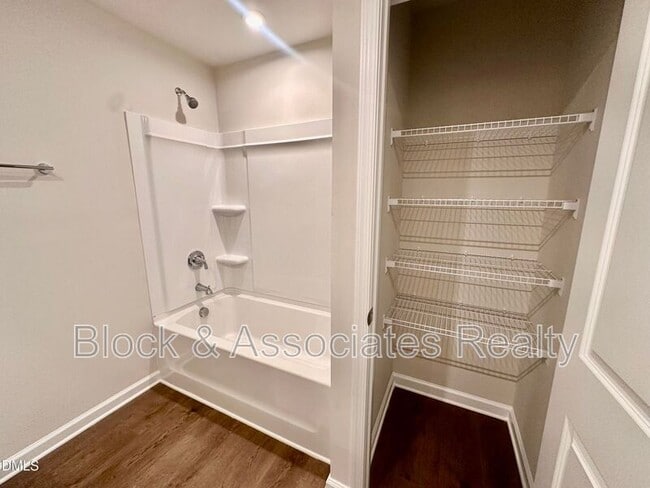 Building Photo - 6650 Gibraltar Rock Dr