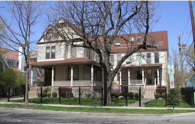Primary Photo - 618-622 Washington Blvd