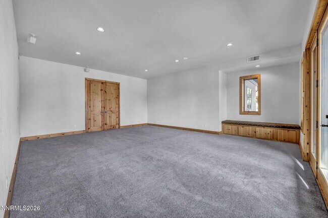 Building Photo - 54 Bennington Ct