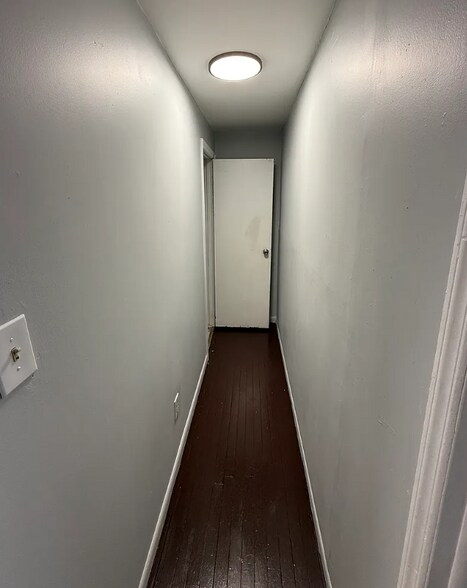 Building Photo - 1069 Powell St