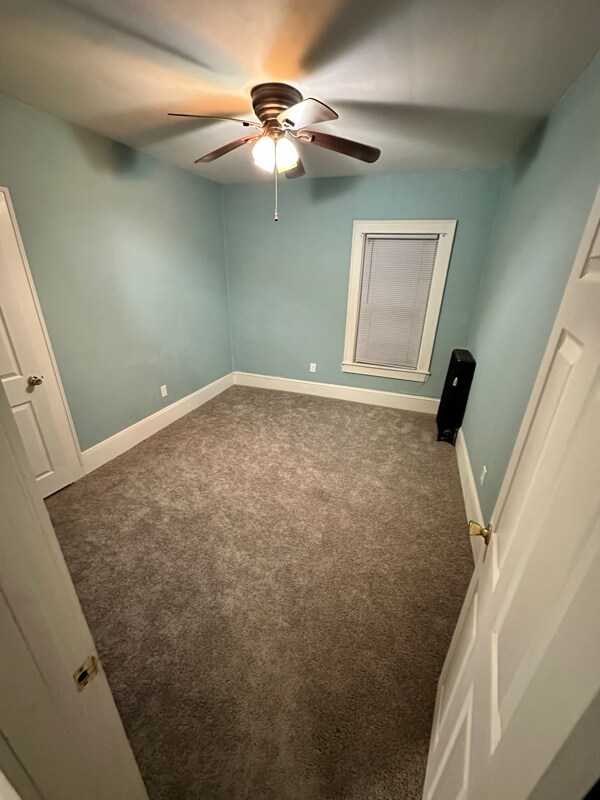 Building Photo - 62 Lakewood St