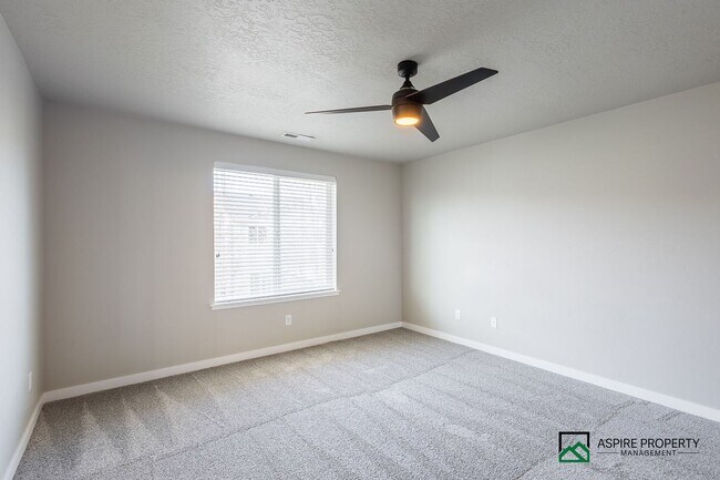 Building Photo - Heart of Meridian 4 Bed 3 Bath