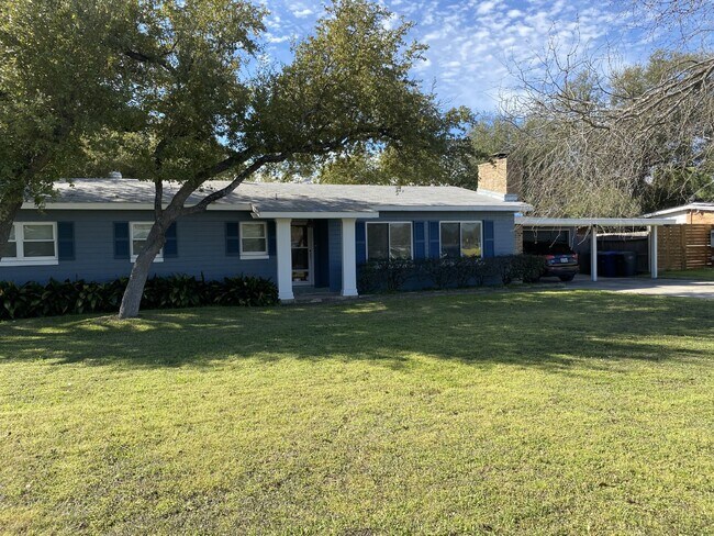 Primary Photo - 256 Lorenz Rd