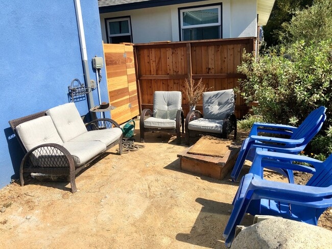 Building Photo - 1727 Franklin St