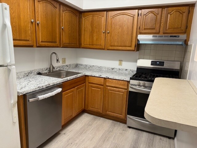 Building Photo - 604 Stony Way
