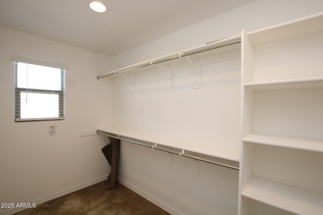 Building Photo - 5831 W Encinas Ln