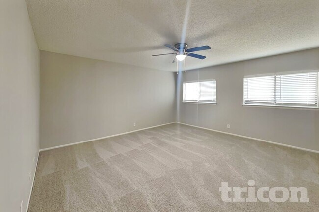 Building Photo - 6827 Cypress Mist Dr