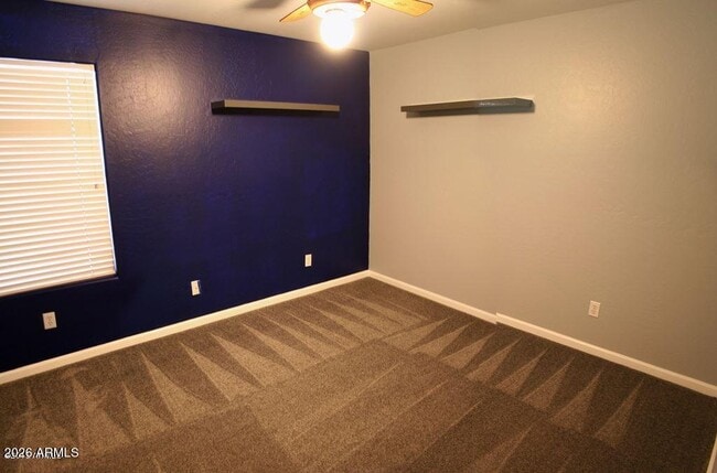 Building Photo - 12710 W Earll Dr