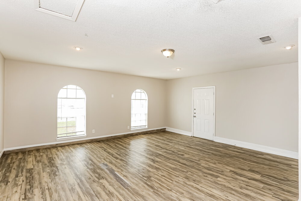 Building Photo - 2859 Hitson Ln