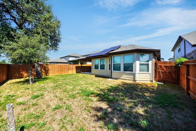 Building Photo - Gorgeous 4-Bedroom Home in Westpointe East...