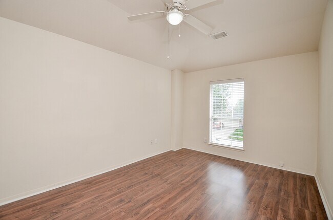 Building Photo - 20903 Hamlet Ridge Ln
