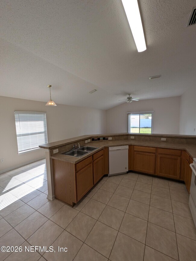 Building Photo - 839 Oak Arbor Cir