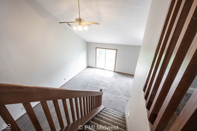 Building Photo - 1092 Cobra Dr