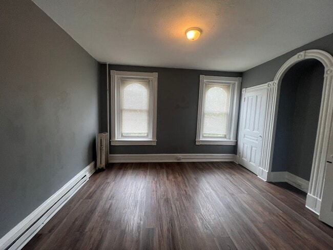 Building Photo - 929 N 3rd St