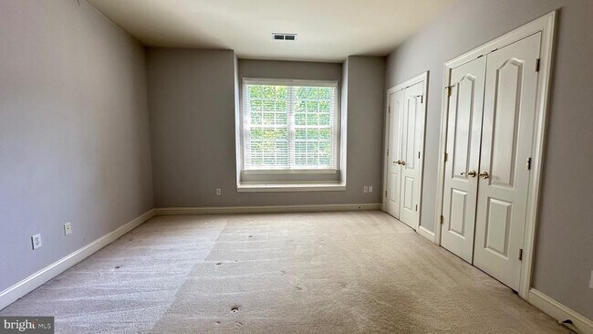 Building Photo - 1354 Lewinsville Mews Ct