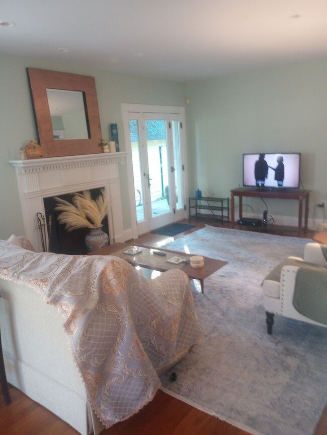Building Photo - Spacious 3BR House in Tarboro