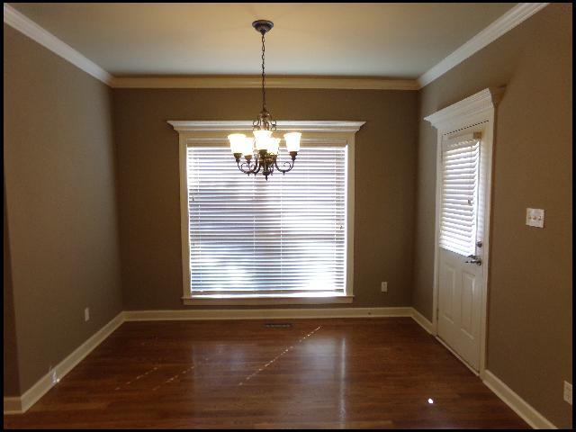 Building Photo - 7 Epernay Cir