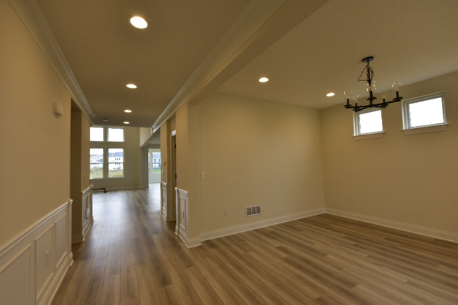 Building Photo - 4325 Harold Dr