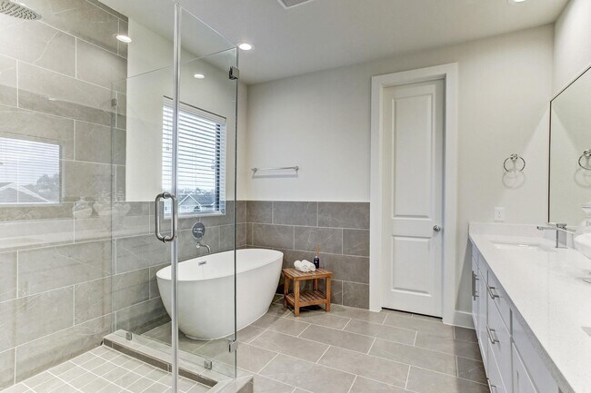 Building Photo - 806 Sienna Palm Ln