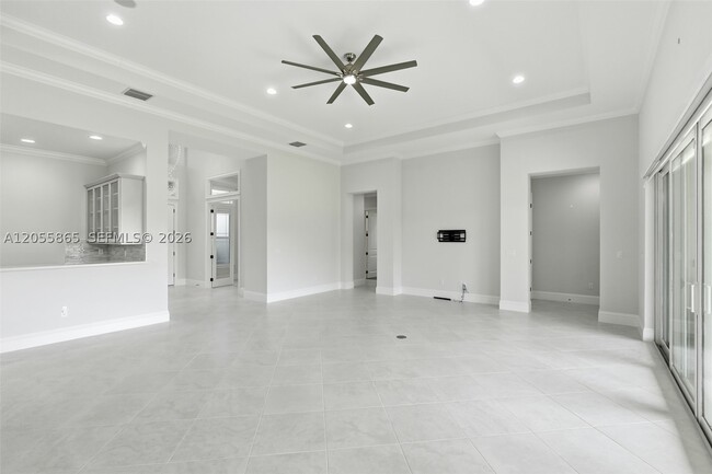 Building Photo - 4662 Estates Cir