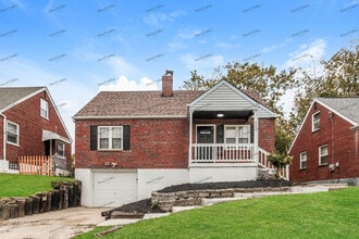 Building Photo - 527 Virgil Rd