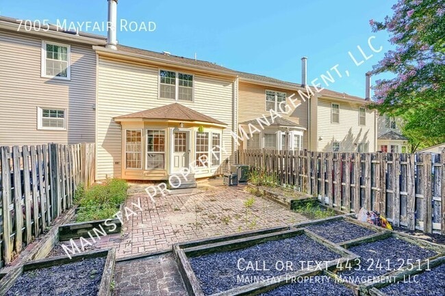 Building Photo - 7005 Mayfair Rd