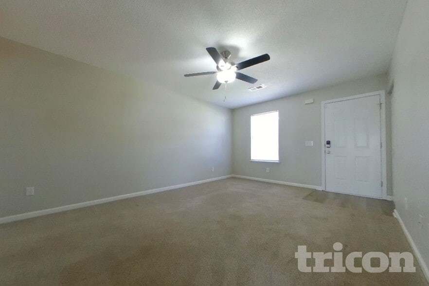 Building Photo - 208 Denby Cir