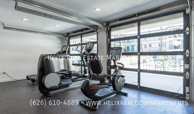 Building Photo - 6353 Rosemead Blvd