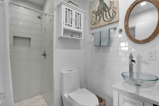 Building Photo - 2331 Croton Ln