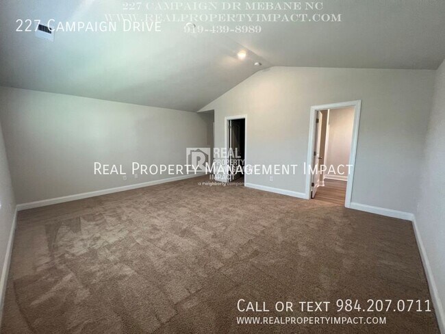 Building Photo - 227 Campaign Dr