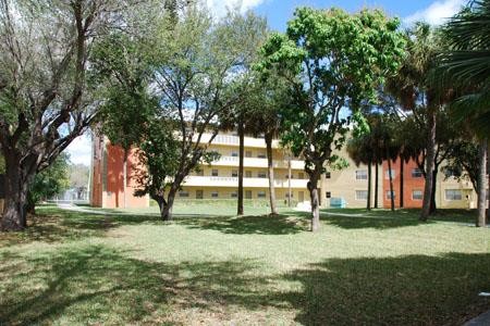 Building Photo - CUTLER GARDENS APARTMENTS