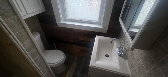 Building Photo - Spacious 3-Bedroom Home with Comfort & Charm in Youngstown