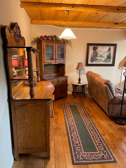 Building Photo - 1455 Rockspray Dr