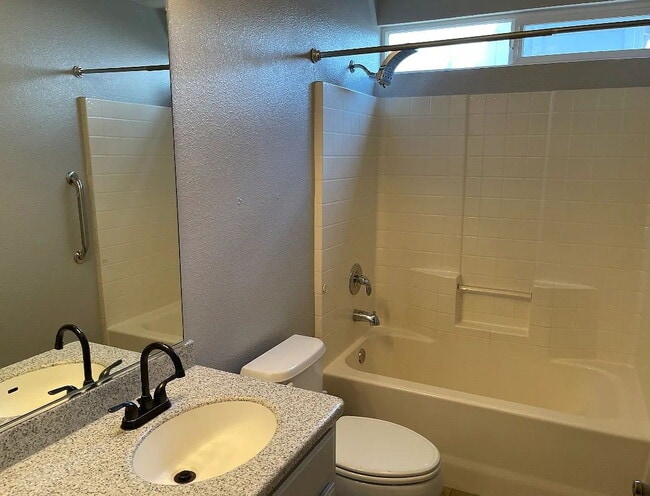 Building Photo - Freshly painted home with newer appliances. Quiet neighborhood near parks, shopping and schools.