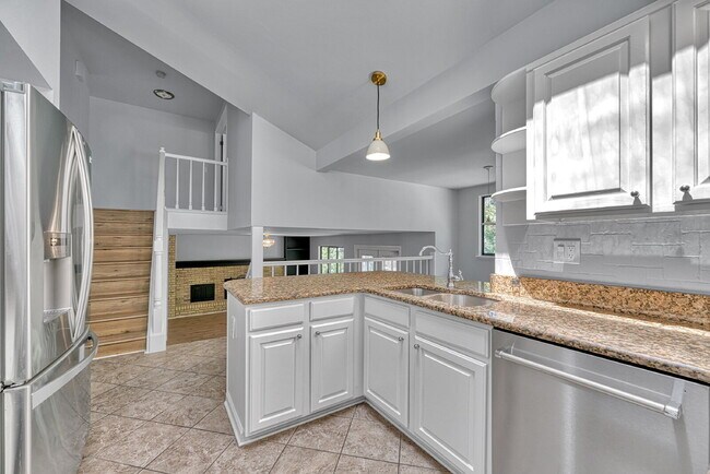 Building Photo - $3,645.95 with $300 Cleaning Voucher, 4 Beds - 3.5 Bath, Single Family Home in Westminster with S...