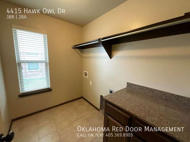 Building Photo - 4415 Hawk Owl Dr